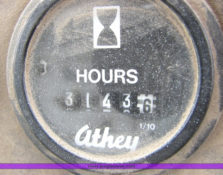 image for item 3139 Mobil Sweeper street sweeper