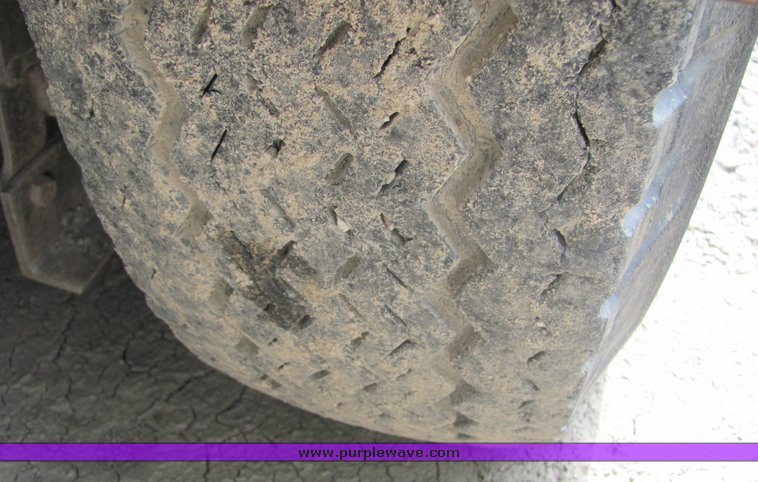 image for item 3139 Mobil Sweeper street sweeper