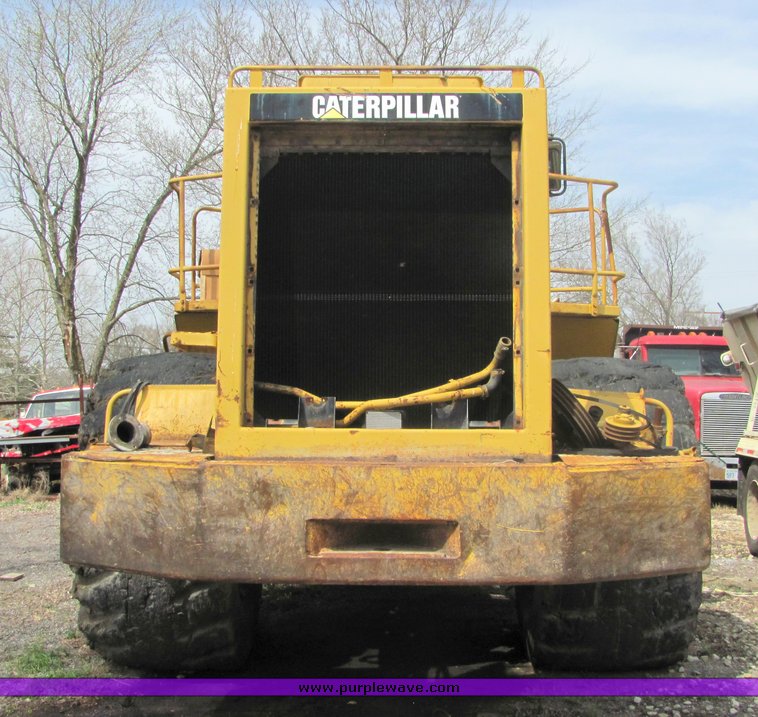 image for item 3141 1984 Caterpillar 988B wheel loader