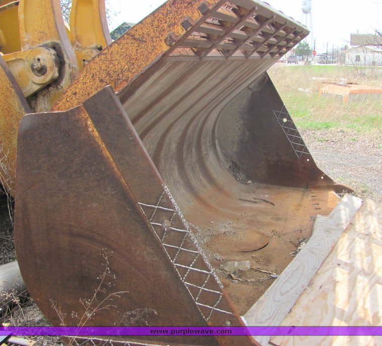 image for item 3141 1984 Caterpillar 988B wheel loader