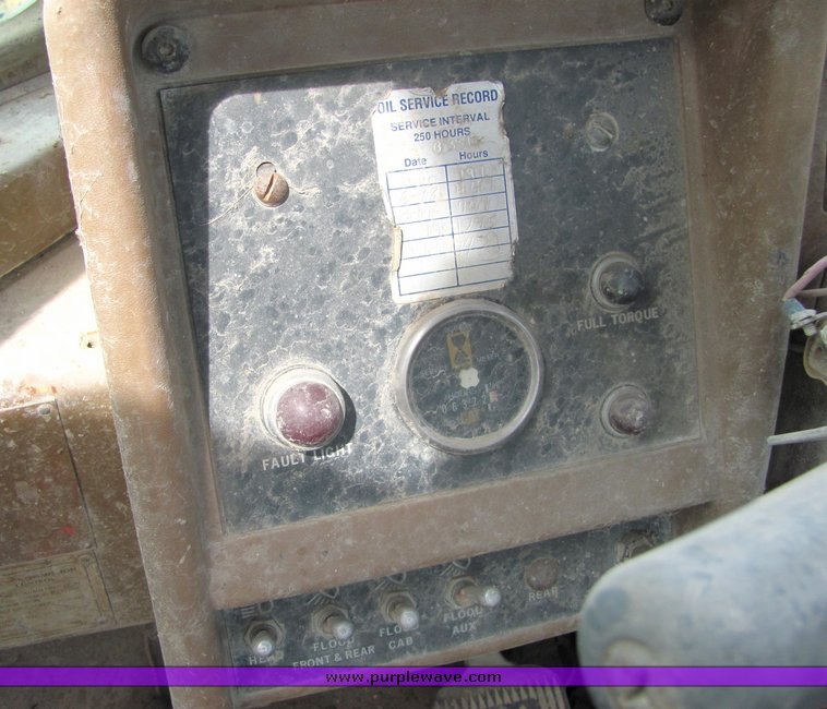 image for item 3141 1984 Caterpillar 988B wheel loader