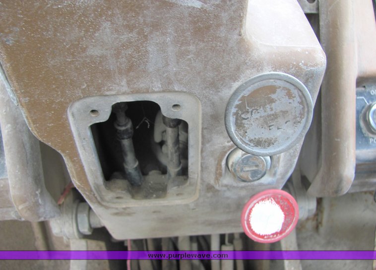 image for item 3141 1984 Caterpillar 988B wheel loader