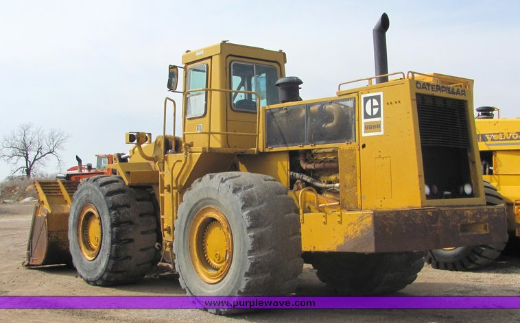 image for item 3146 1974 Caterpillar 988B wheel loader