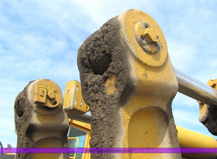 image for item 3146 1974 Caterpillar 988B wheel loader