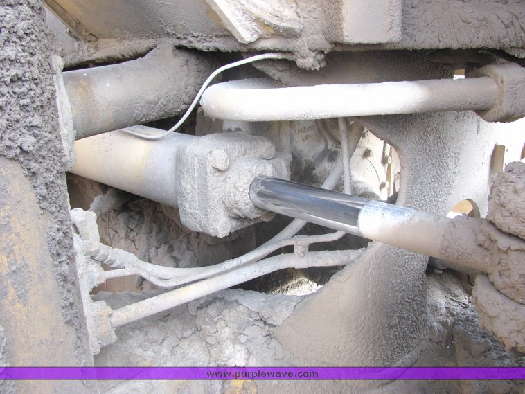 image for item 3146 1974 Caterpillar 988B wheel loader