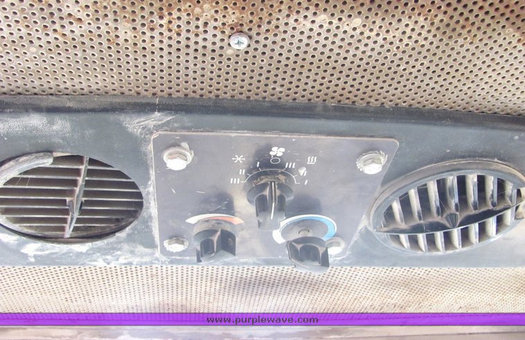 image for item 3146 1974 Caterpillar 988B wheel loader