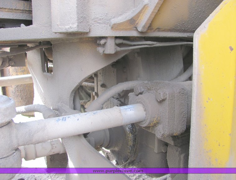 image for item 3147 1978 Caterpillar 988B wheel loader