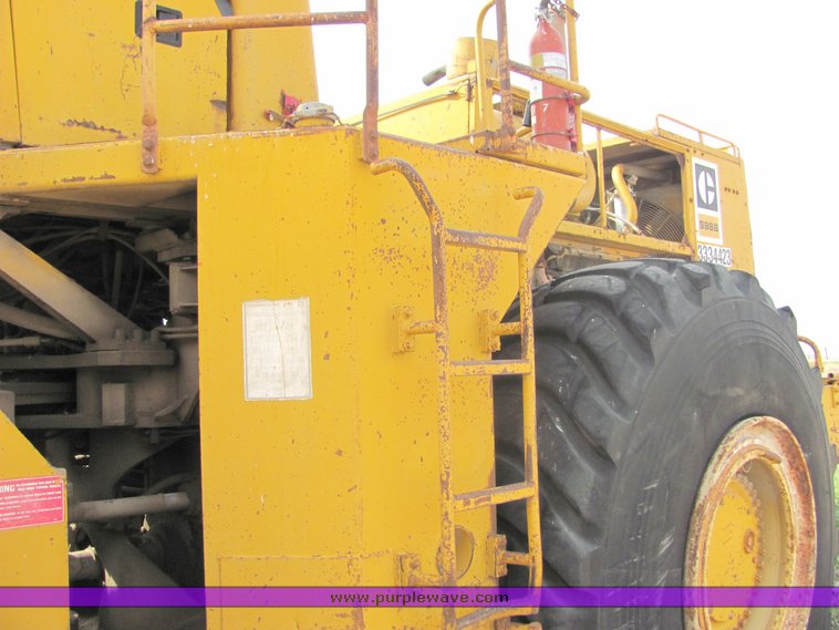 image for item 3147 1978 Caterpillar 988B wheel loader