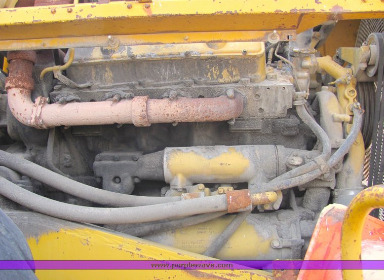 image for item 3147 1978 Caterpillar 988B wheel loader