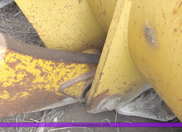 image for item 3147 1978 Caterpillar 988B wheel loader