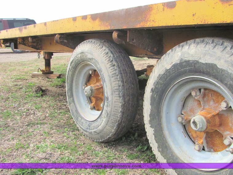 image for item 3148 1974 Miller RH 24' triple axle trailer