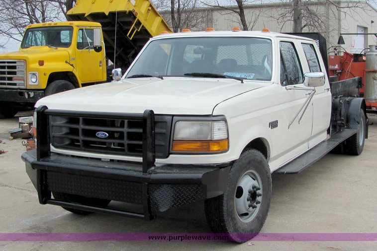 image for item 3361 1996 Ford F350 XL pickup