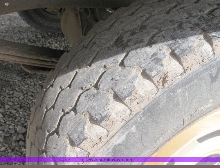 image for item 3411 1987 Chevrolet Custom Deluxe R10