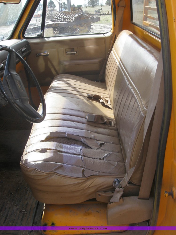 image for item 3411 1987 Chevrolet Custom Deluxe R10