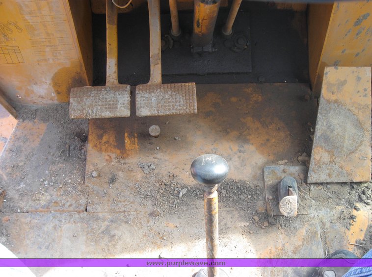 image for item 3412 1983 Case 580D backhoe