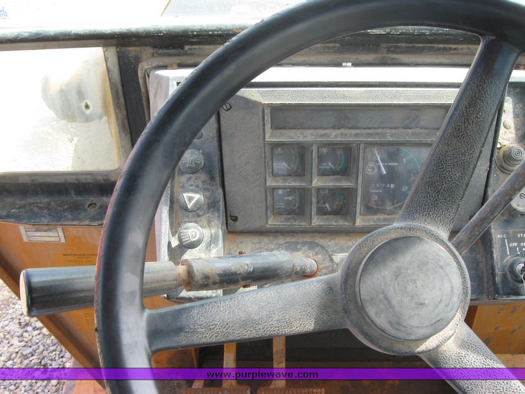 image for item 3412 1983 Case 580D backhoe