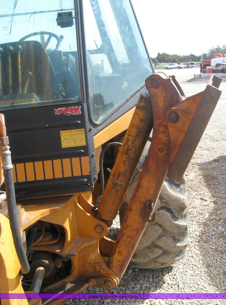 image for item 3412 1983 Case 580D backhoe