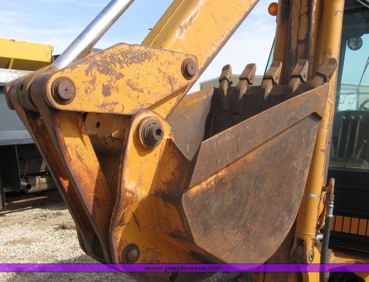 image for item 3412 1983 Case 580D backhoe