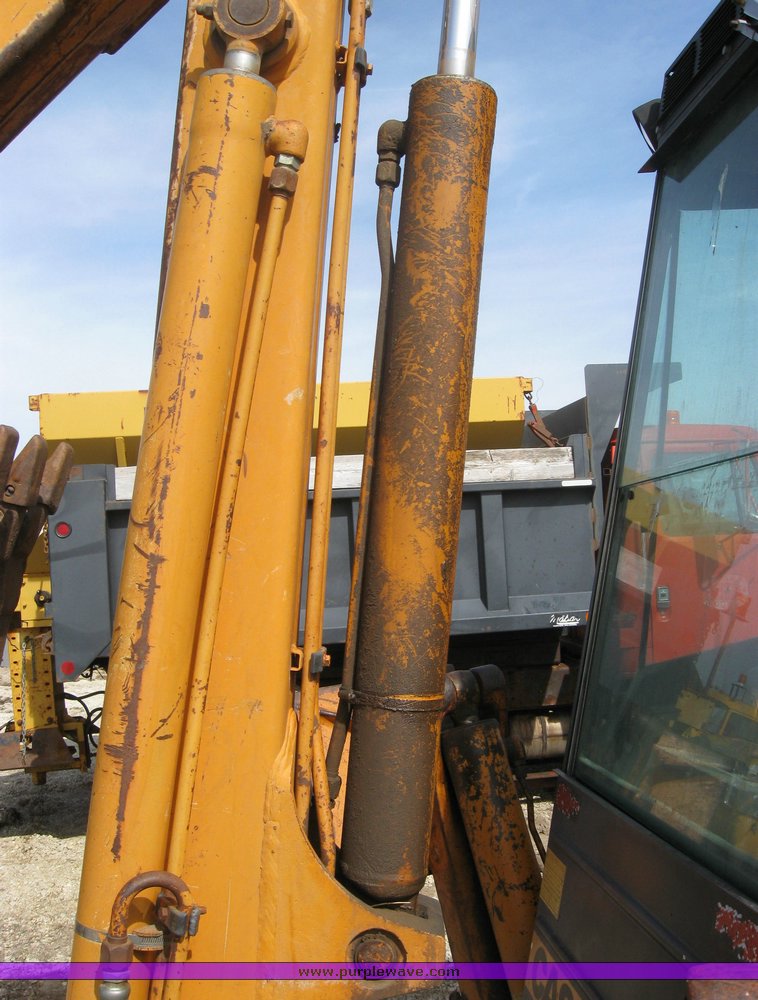 image for item 3412 1983 Case 580D backhoe