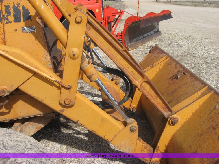 image for item 3412 1983 Case 580D backhoe
