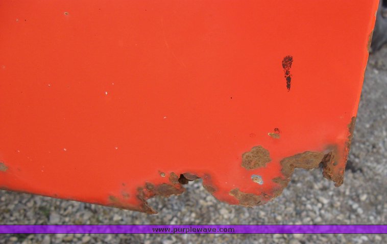 image for item 3413 1982 International S Series 1754 dump truck