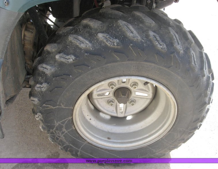 image for item 3414 1993 Yamaha Kodiak 400 ATV