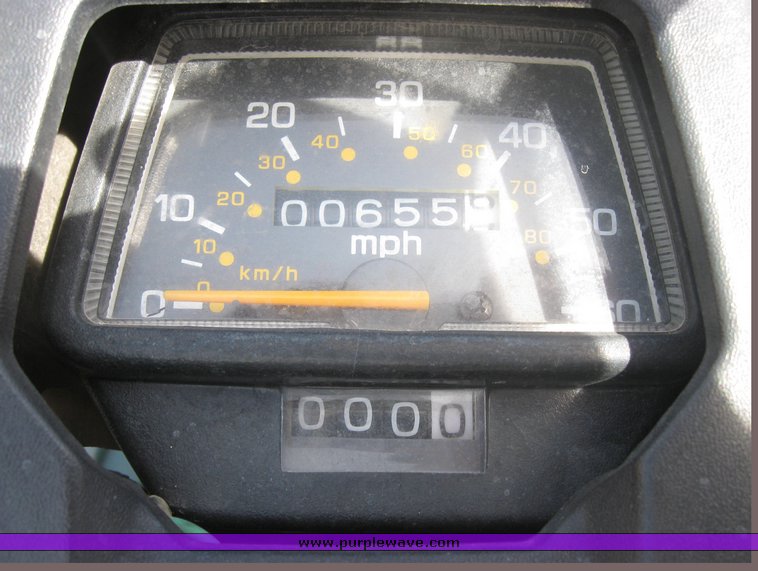 image for item 3414 1993 Yamaha Kodiak 400 ATV