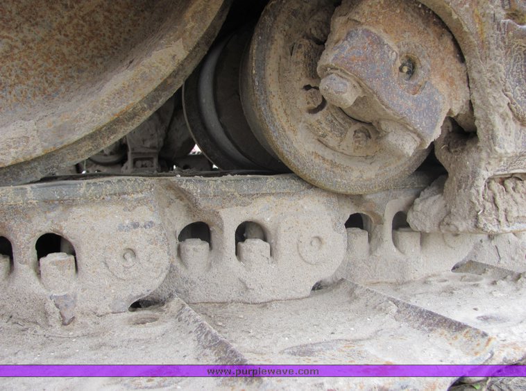 image for item 3512 2004 Caterpillar D8RII dozer