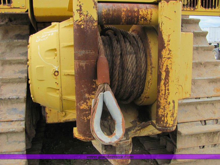 image for item 3512 2004 Caterpillar D8RII dozer