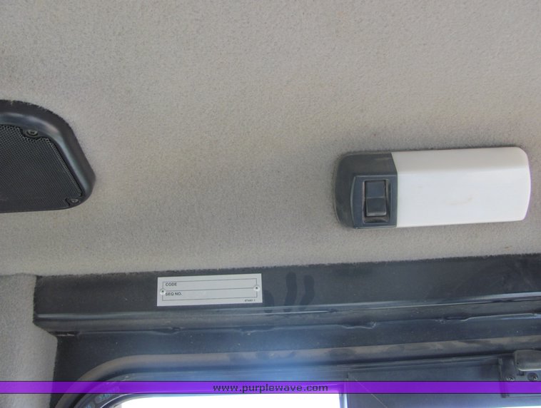 image for item 3512 2004 Caterpillar D8RII dozer