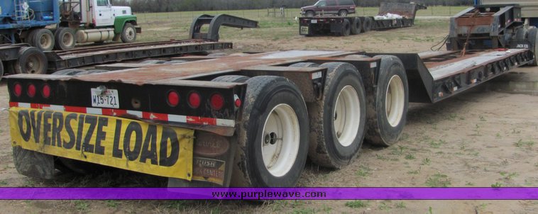 image for item 3526 2007 Challenger RG50 drop deck semi trailer