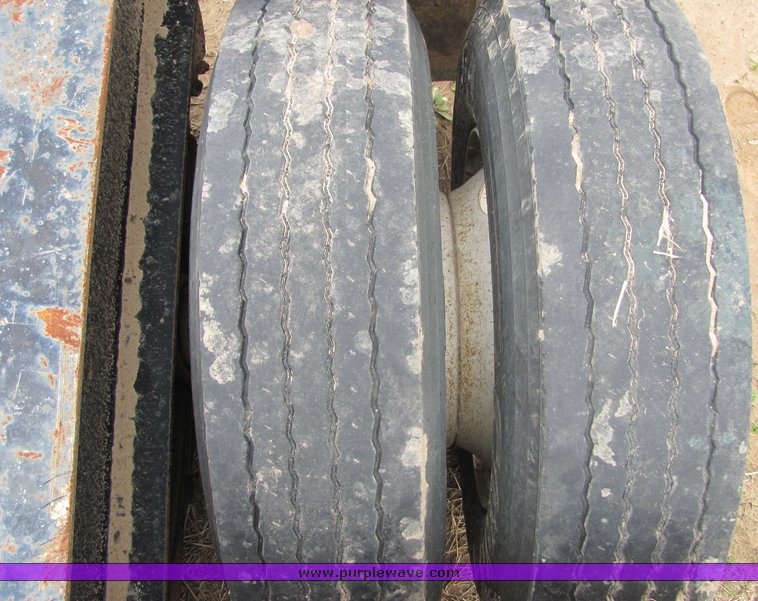 image for item 3526 2007 Challenger RG50 drop deck semi trailer