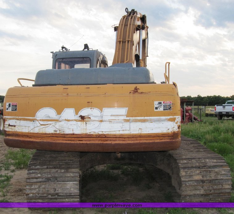 image for item 3575 2005 Case CX210 excavator
