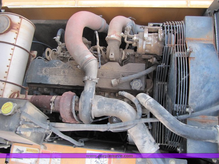 image for item 3575 2005 Case CX210 excavator