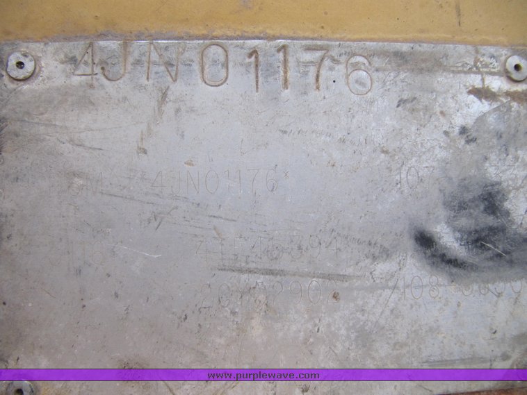 image for item 3576 1998 Caterpillar D6M dozer