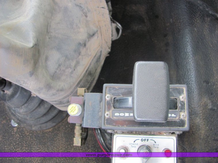 image for item 3603 2004 International 7500 dump truck