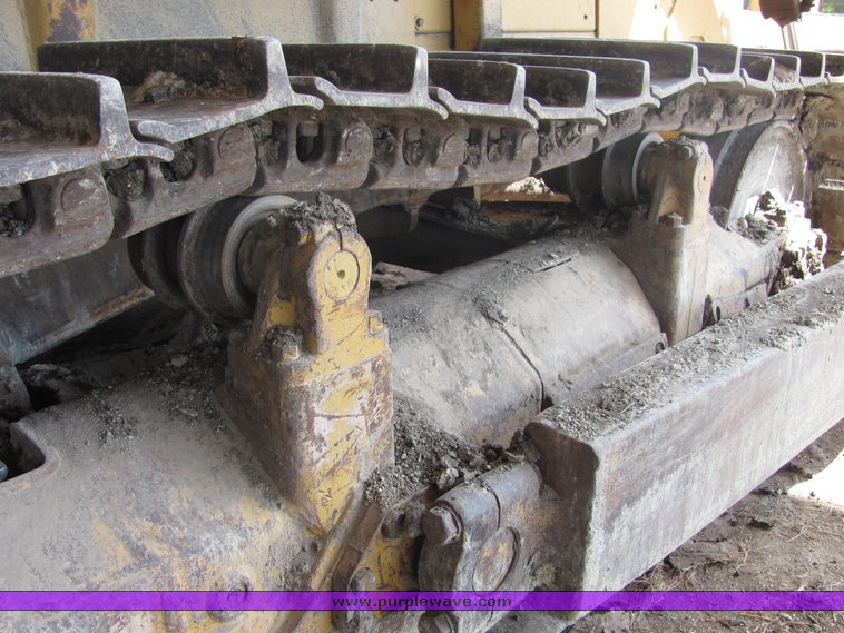 image for item 3606 Caterpillar D8H tracked dozer