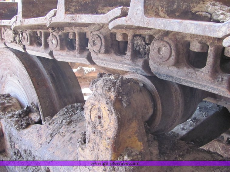 image for item 3606 Caterpillar D8H tracked dozer