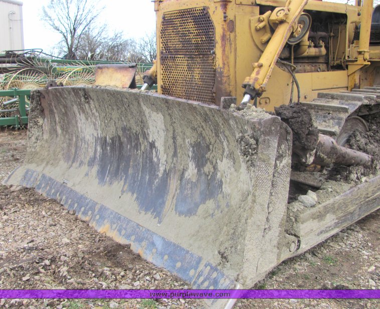image for item 3606 Caterpillar D8H tracked dozer
