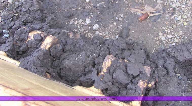 image for item 3606 Caterpillar D8H tracked dozer