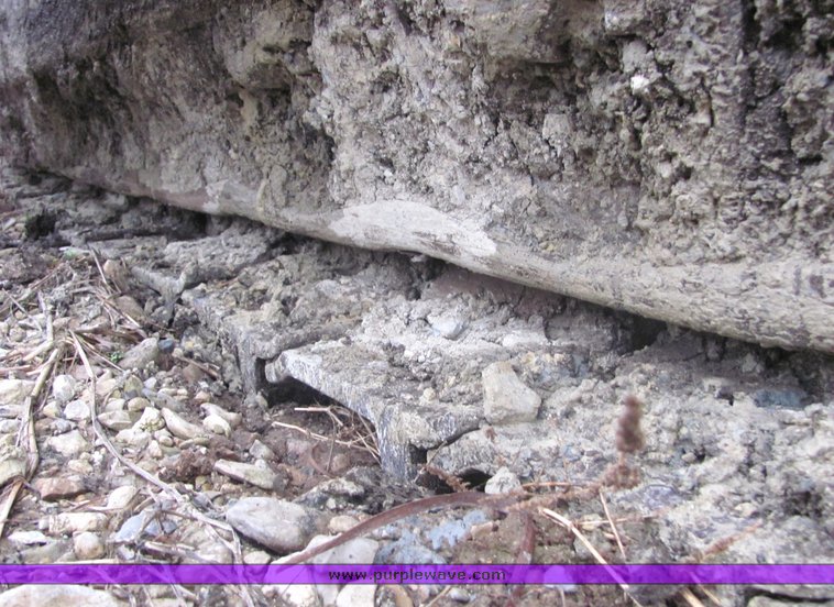 image for item 3606 Caterpillar D8H tracked dozer