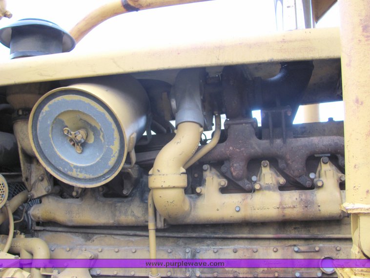 image for item 3606 Caterpillar D8H tracked dozer