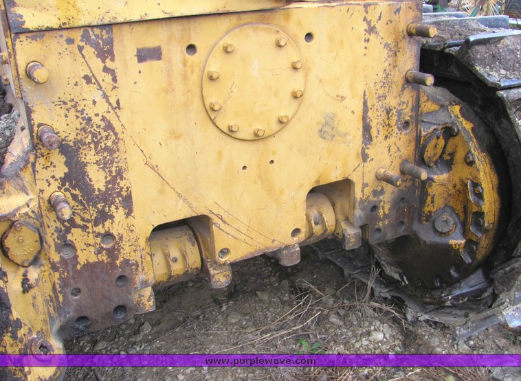 image for item 3606 Caterpillar D8H tracked dozer