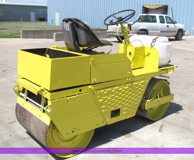 image for item 4031 Case double drum roller