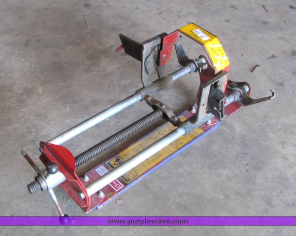 image for item 4035 Branick strut spring compressor