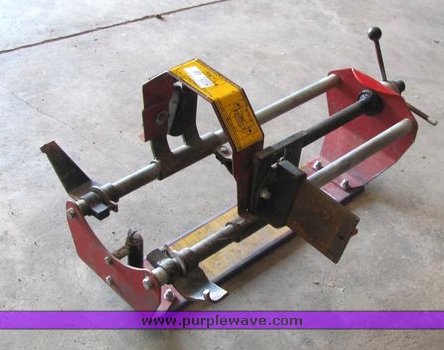 image for item 4035 Branick strut spring compressor