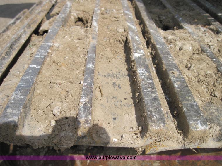 image for item 4701 1993 Caterpillar 320 excavator