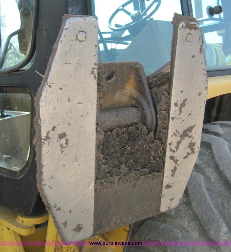 image for item 4703 1993 John Deere 310D backhoe