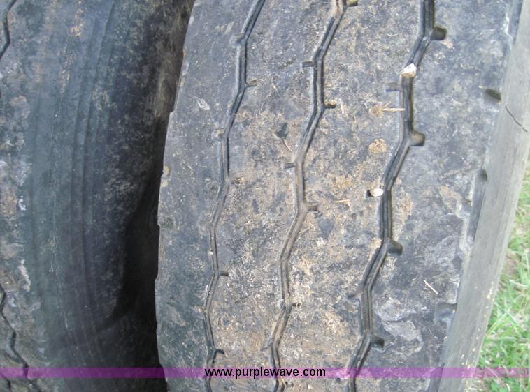 image for item 4706 1994 Freightliner Conventional FLD120 tandem axle dump truck