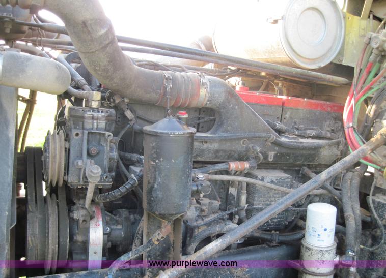 image for item 4706 1994 Freightliner Conventional FLD120 tandem axle dump truck